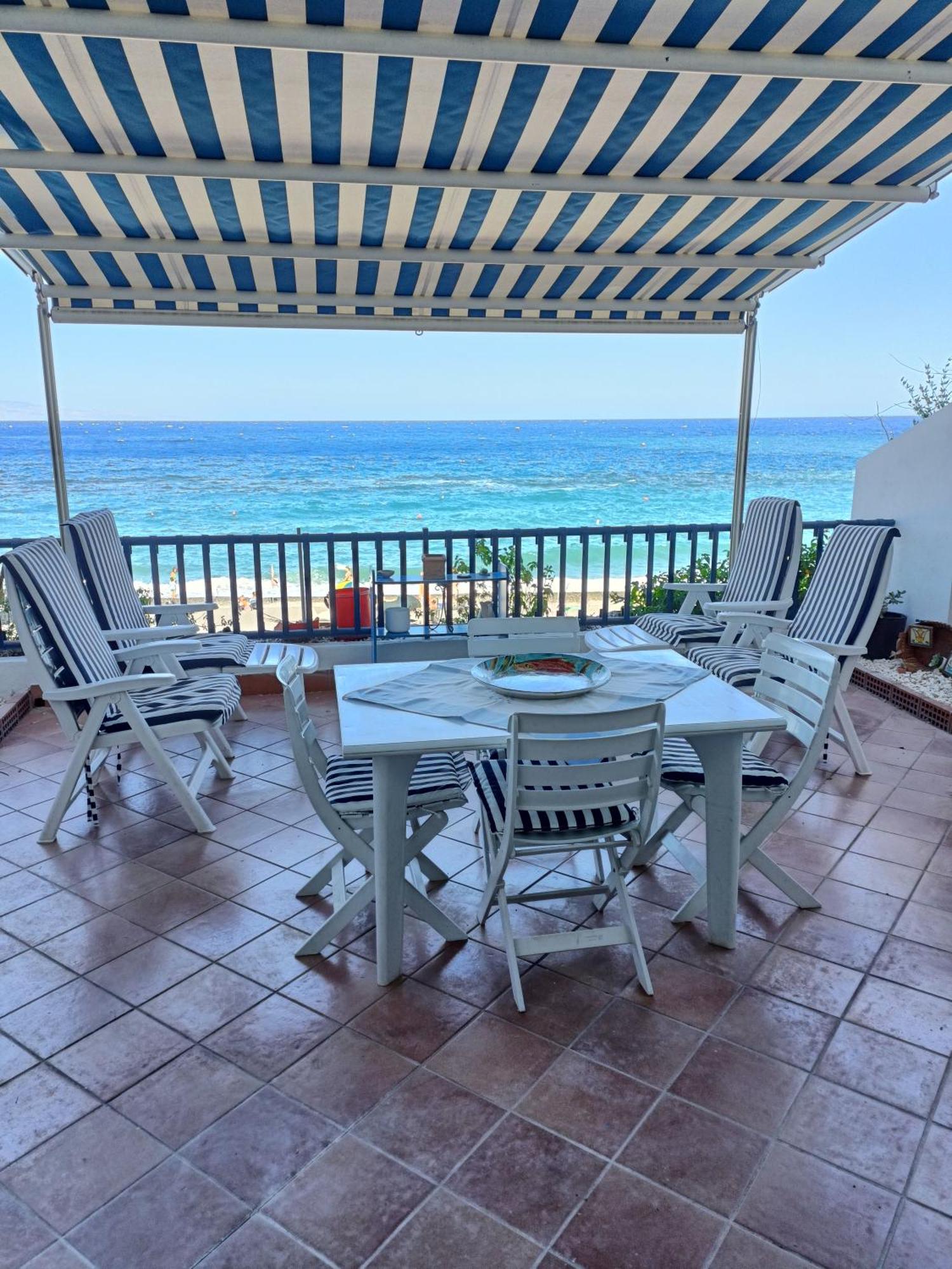 Casa Vacanze Margarita Sant'Alessio Siculo Exterior foto